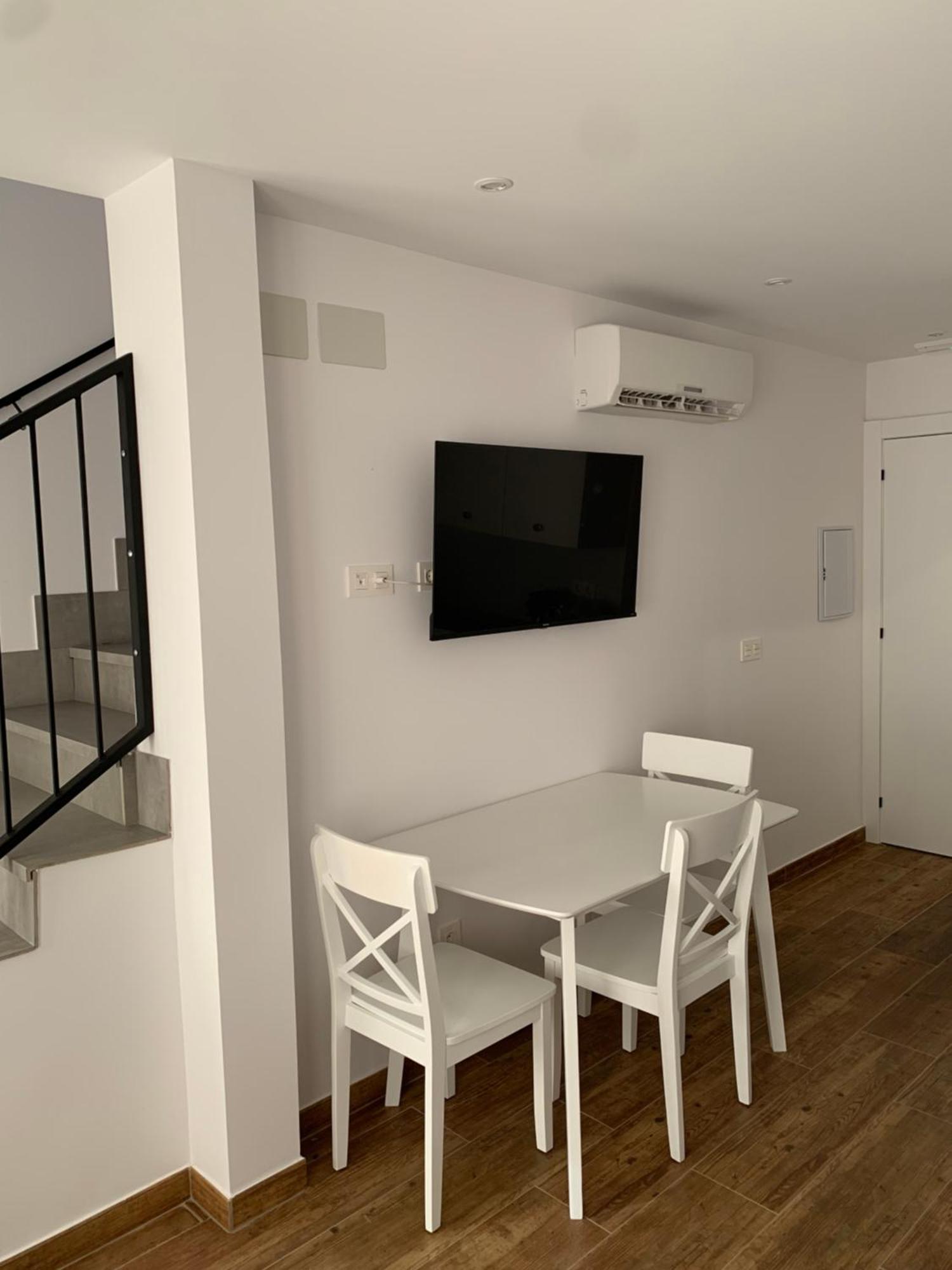 Apartamentos Lux Carrion Carrion De Los Condes Exterior photo