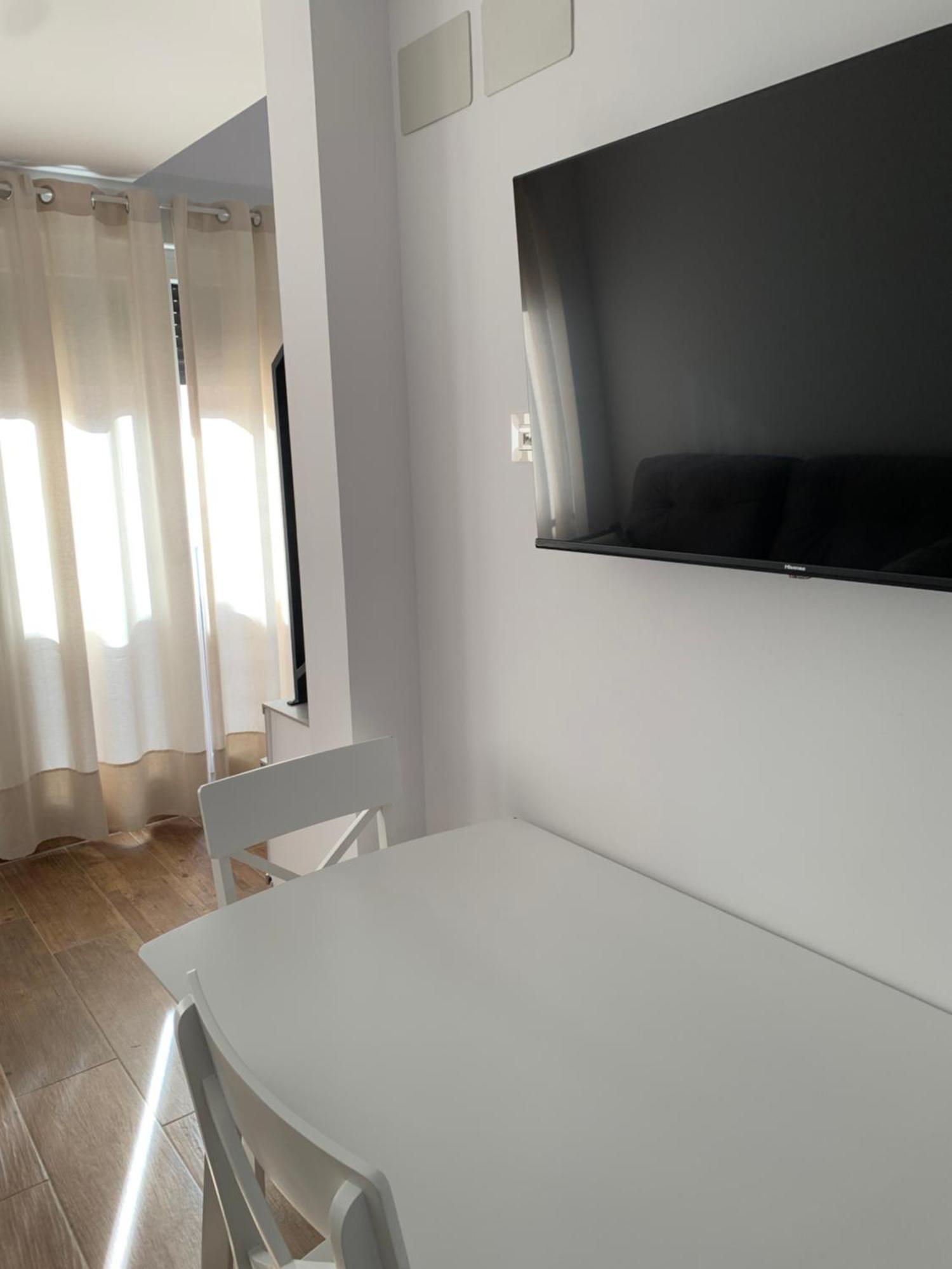 Apartamentos Lux Carrion Carrion De Los Condes Exterior photo